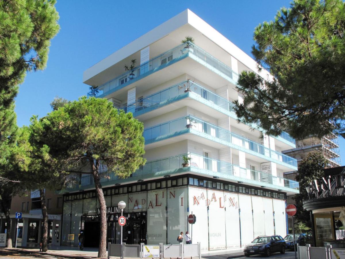 Apartment Fiore-1 By Interhome Lignano Sabbiadoro Kültér fotó