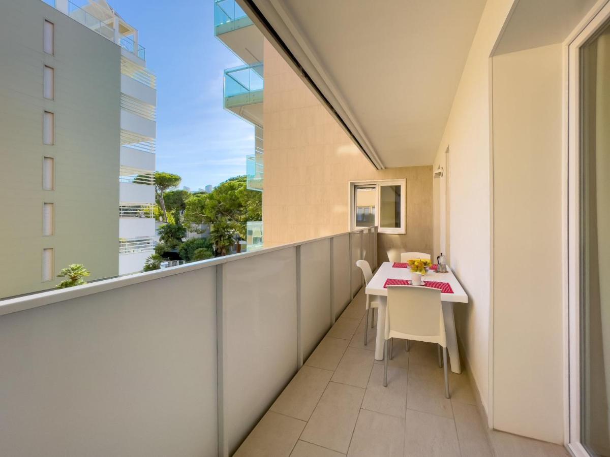 Apartment Fiore-1 By Interhome Lignano Sabbiadoro Kültér fotó